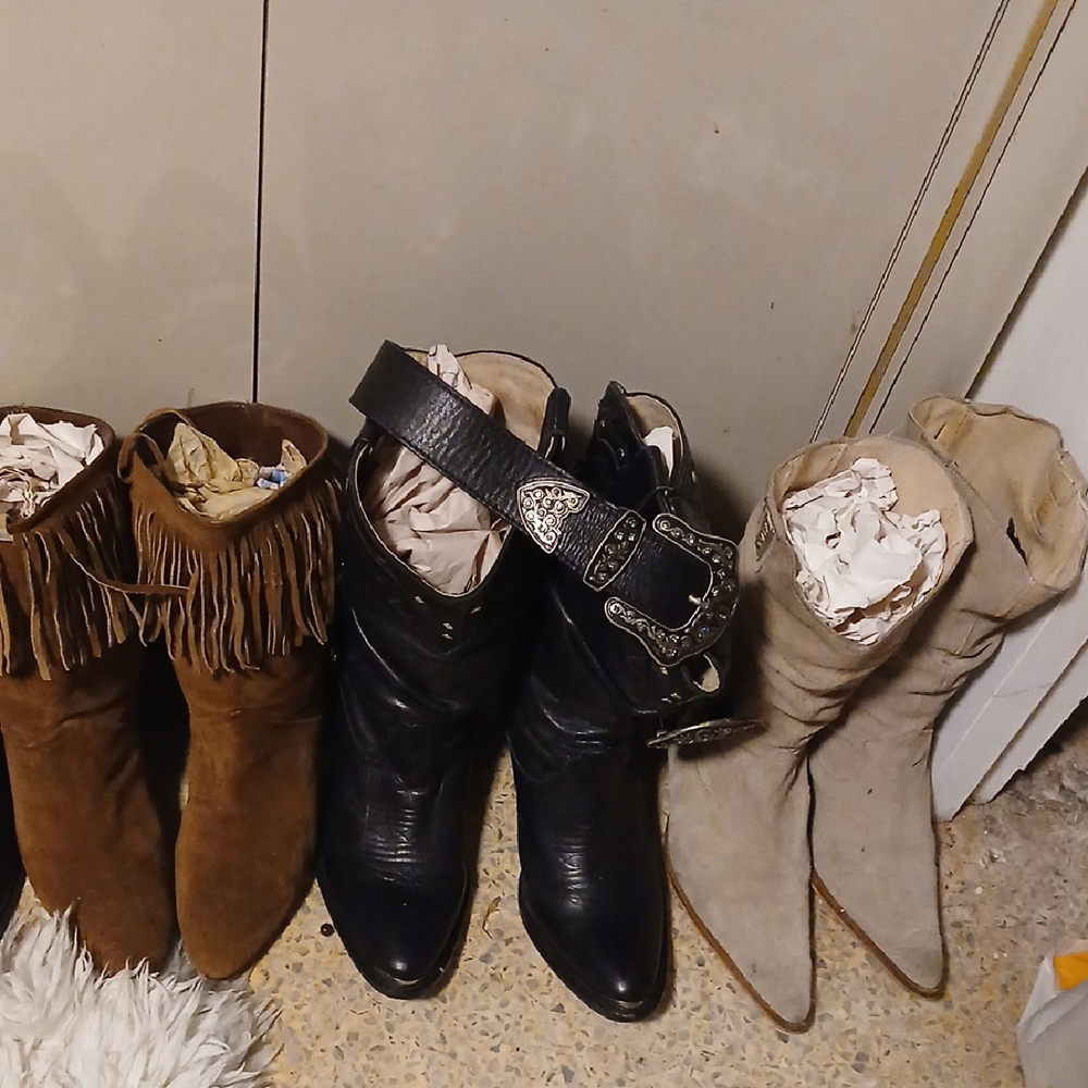 Brown Fringe Boots